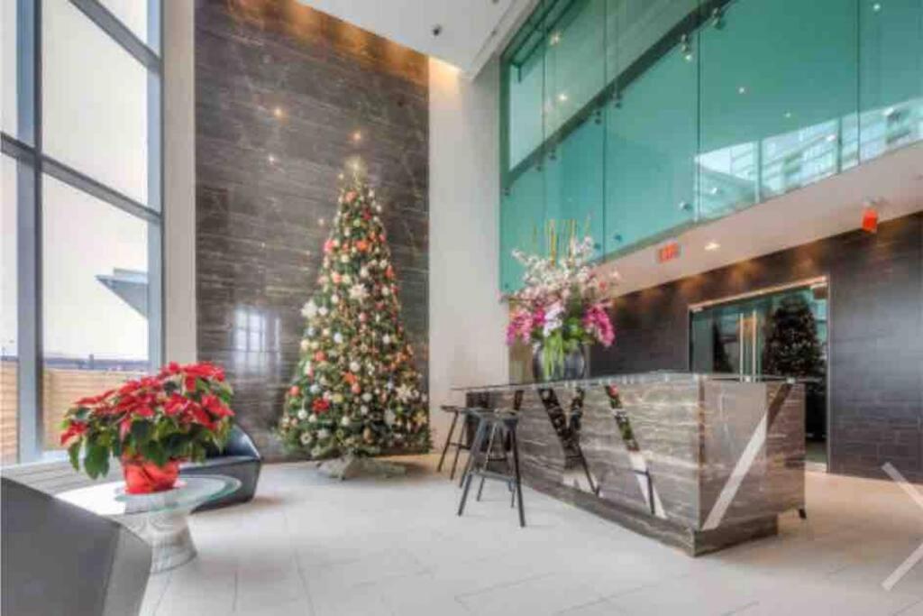 Stunning Condo Wit Amazing View 5Mins From Cntower Toronto Ngoại thất bức ảnh
