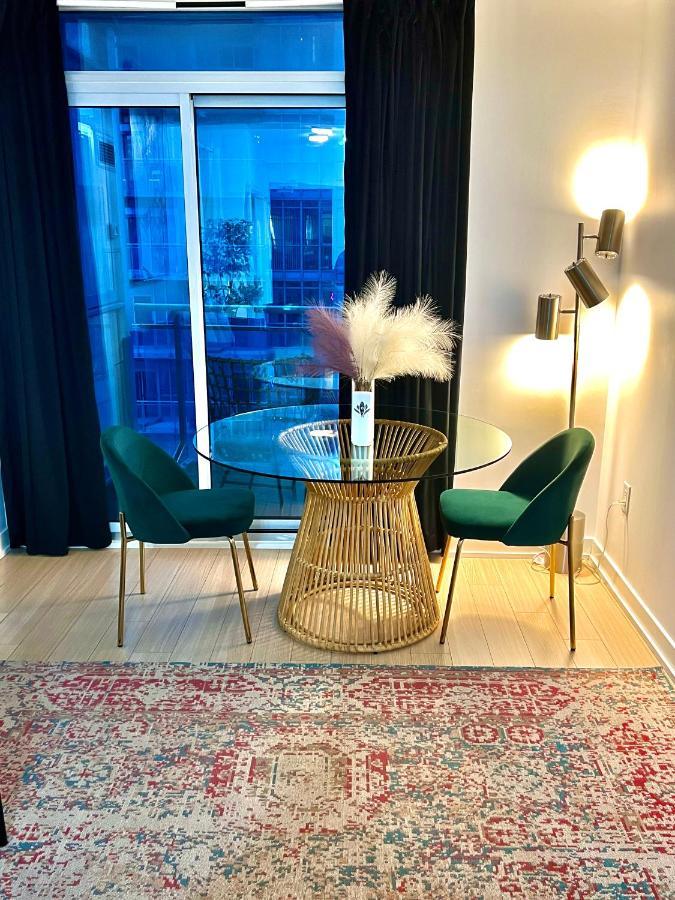 Stunning Condo Wit Amazing View 5Mins From Cntower Toronto Ngoại thất bức ảnh