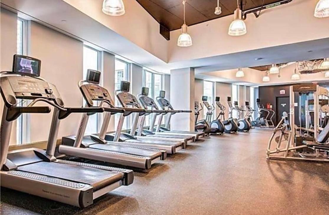 Stunning Condo Wit Amazing View 5Mins From Cntower Toronto Ngoại thất bức ảnh